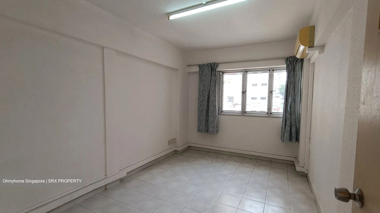 Blk 921 TAMPINES PALMSVILLE (Tampines), HDB 4 Rooms #528684481